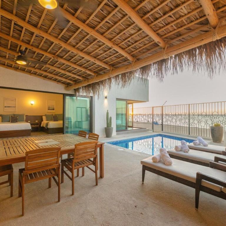 Oceanfront 2BR Home with Pool, BBQ & Terrace - Casa de 2 dormitorios - 12