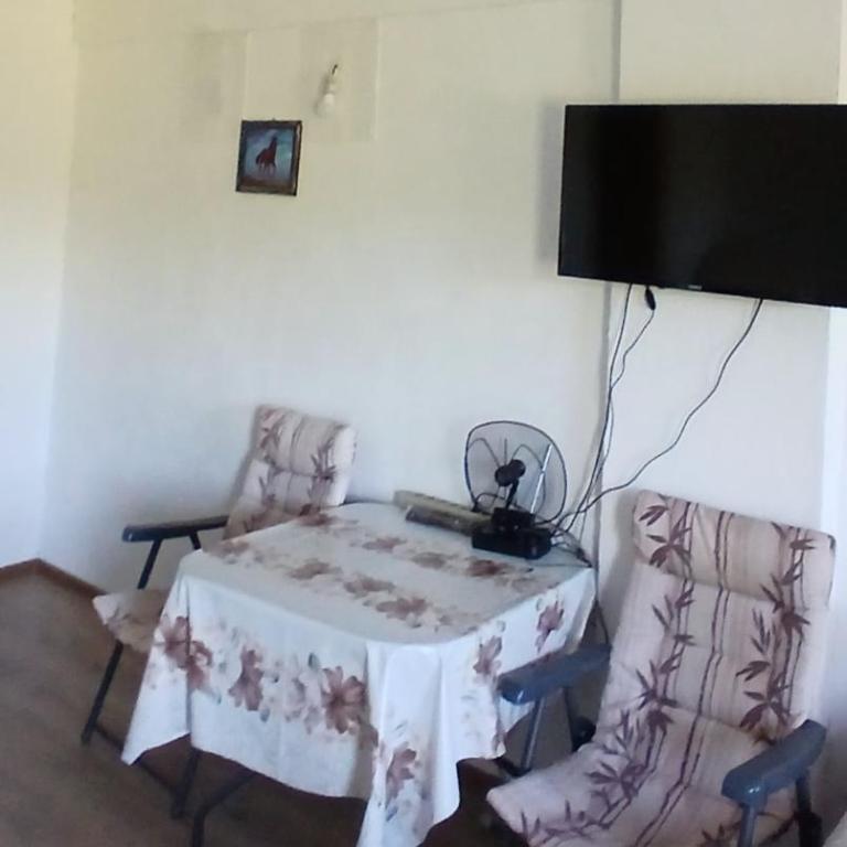 Holiday Home Star Žabljak - Deluks Dvokrevetna Soba sa Bračnim Krevetom/Zasebnim Krevetima i Pogledom na Planinu - 8