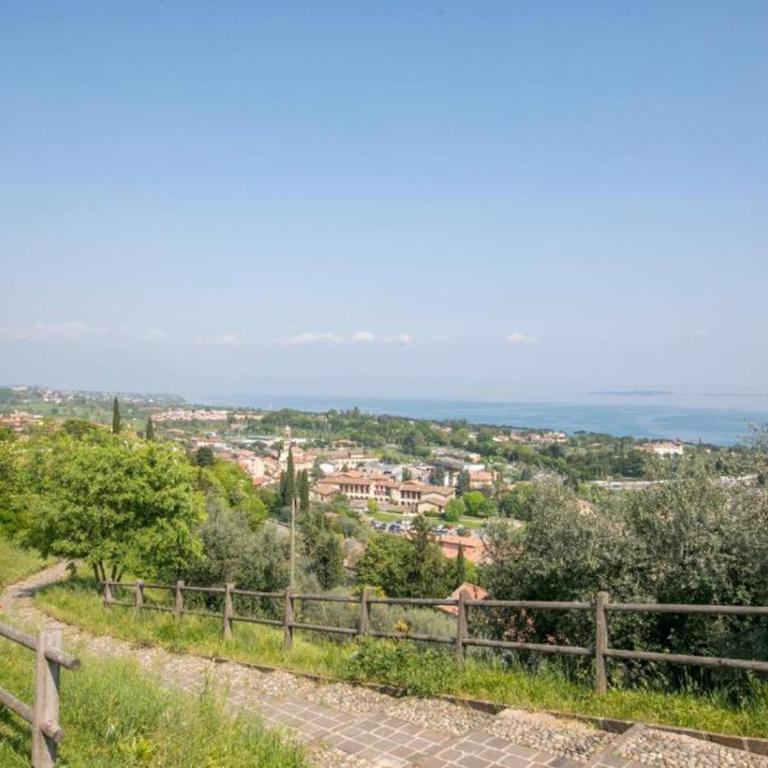 Stella Garda View - Terrazza vista lago - Appartamento con 3 Camere da Letto e Vista Lago - 7