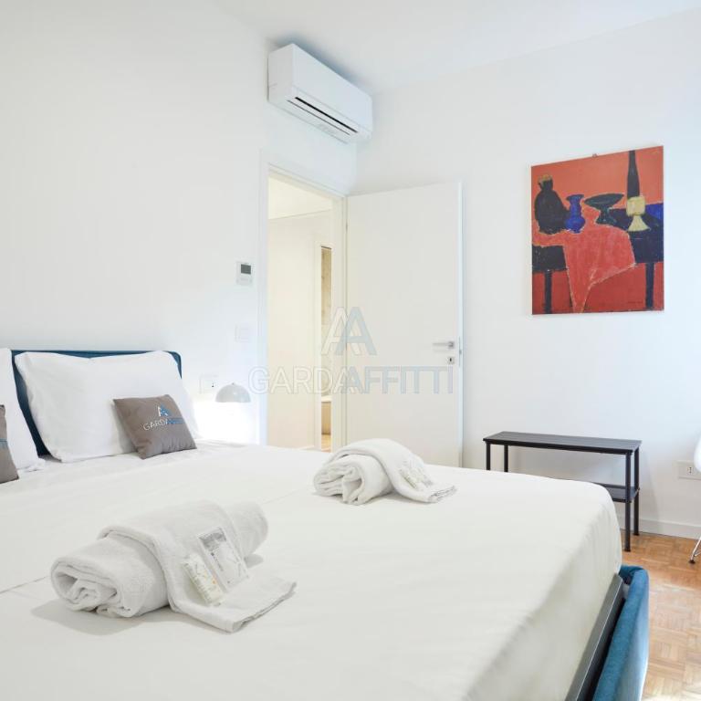 Stella Garda View - Terrazza vista lago - Appartamento con 3 Camere da Letto e Vista Lago - 17