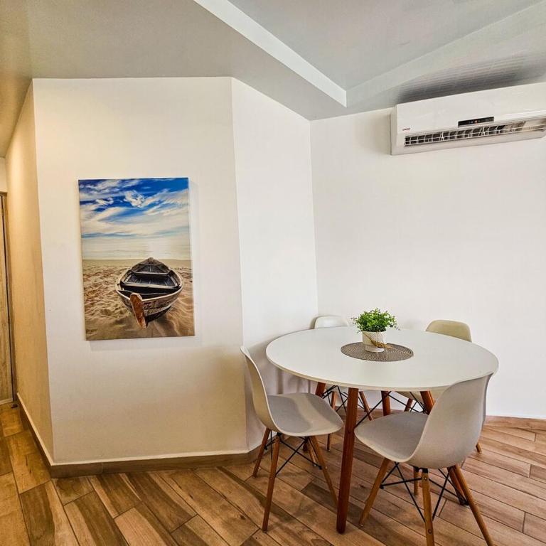 Macondo 1BR Rooftop Pool, Parking & Wi-Fi - Apartment mit 2 Schlafzimmern - 6