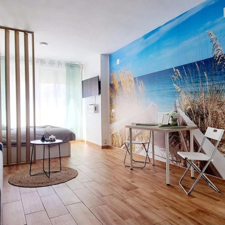 Acogedor estudio en el centro de Torremolinos - Appartement - 1