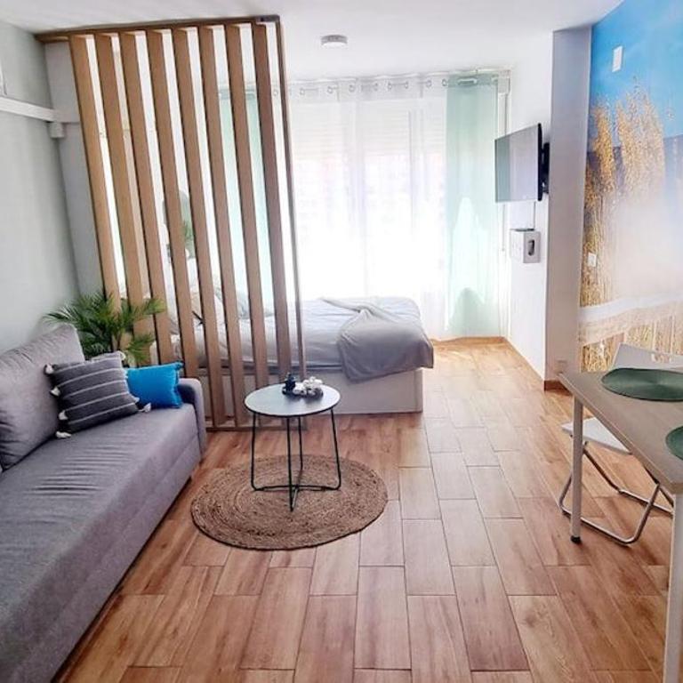 Acogedor estudio en el centro de Torremolinos - Appartement - 9