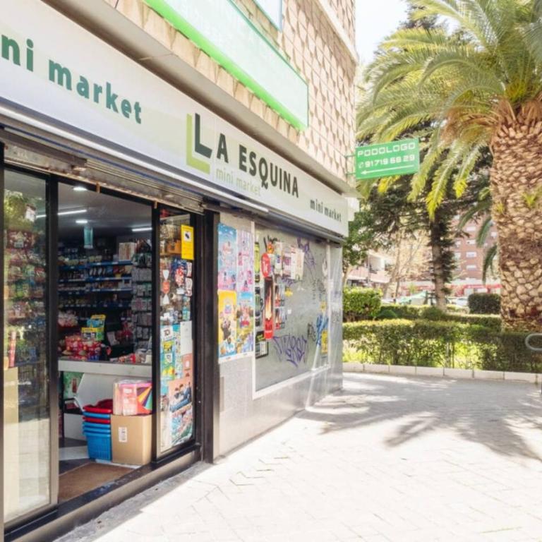 Elegant Sanctuary Close to the Royal Palace Aluche - Apartamento - 4