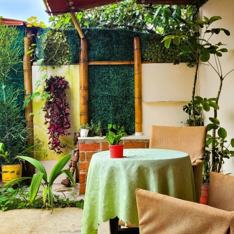 Kimaná Hostal - Junior Suite with Terrace - 1