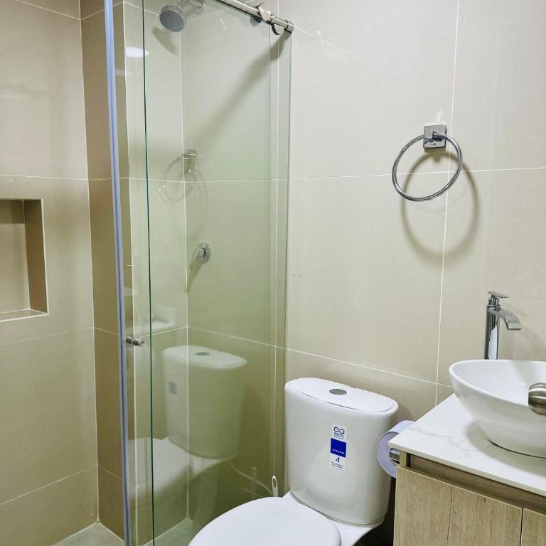 laureles nuevos apartamentos Lil - Three-Bedroom Apartment - 12