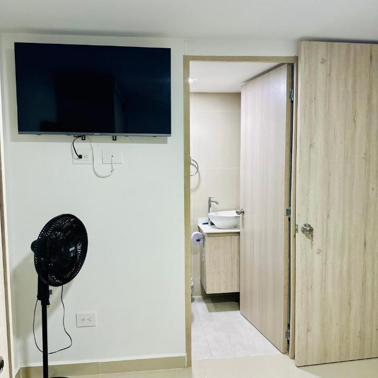 laureles nuevos apartamentos Lil - Three-Bedroom Apartment - 14