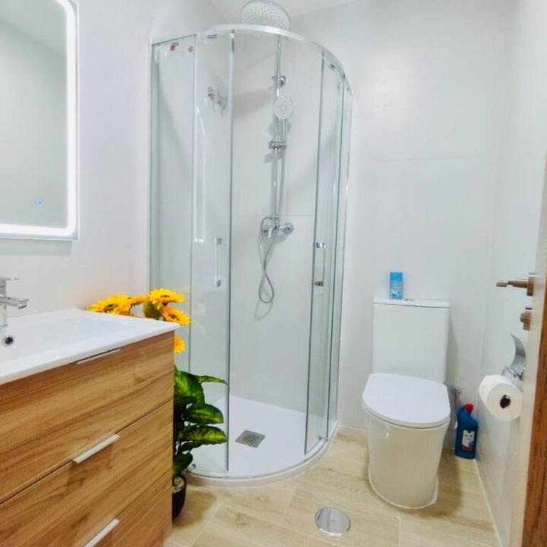 Habitacion Cerca de la Gran Via en Metro - Apartamento - 17