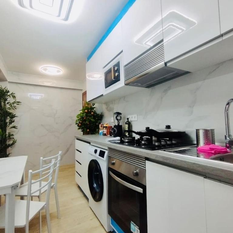 Habitacion Cerca de la Gran Via en Metro - Apartamento - 19
