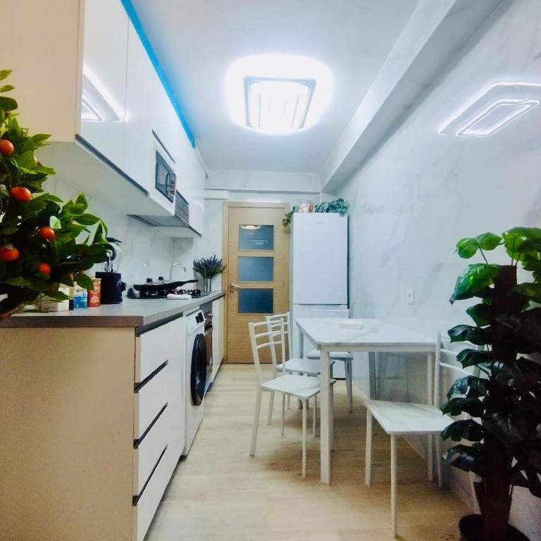 Habitacion Cerca de la Gran Via en Metro - Apartamento - 22