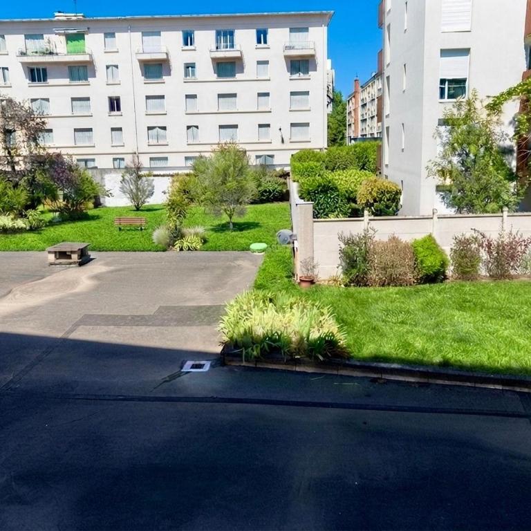 Appartement cosy - Accès rapide centre-ville - Two-Bedroom Apartment - 3