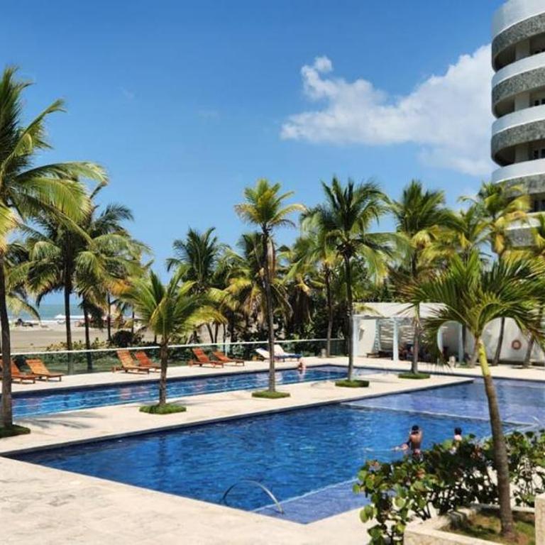 Espectacular apto con vista y salida directa al mar - Two-Bedroom Apartment - 1