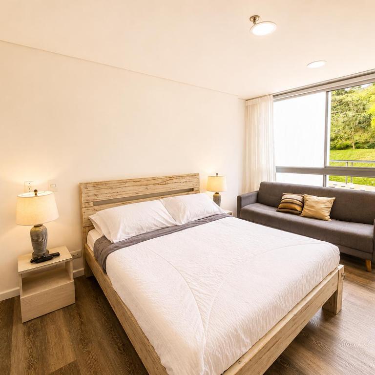 Apartasuite en Rionegro con piscina, gimnasio y spa - One-Bedroom Apartment with Garden View - 27