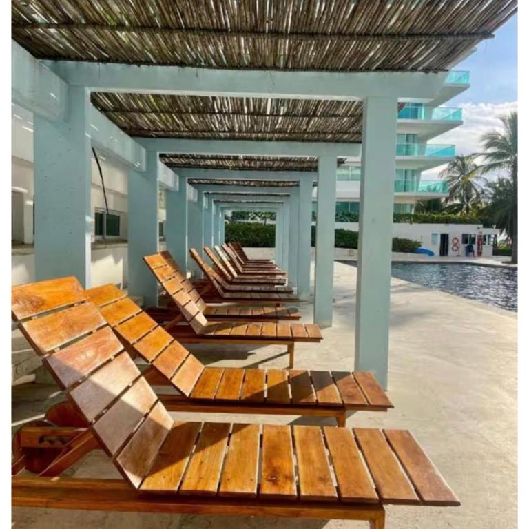 Espectacular apto con vista y salida directa al mar - Two-Bedroom Apartment - 14