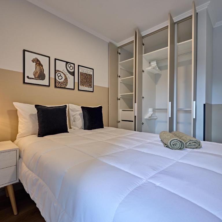 A estrenar, dpto comodo y con excelente ubicacion - Two-Bedroom Apartment - 17