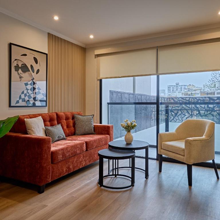 A estrenar, dpto comodo y con excelente ubicacion - Two-Bedroom Apartment - 7