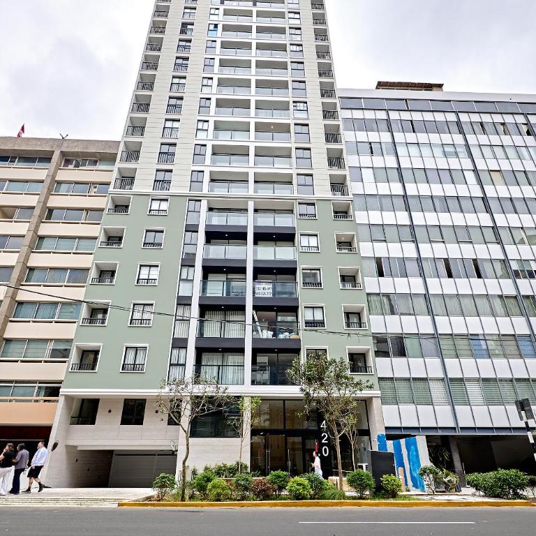A estrenar, dpto comodo y con excelente ubicacion - Two-Bedroom Apartment - 29