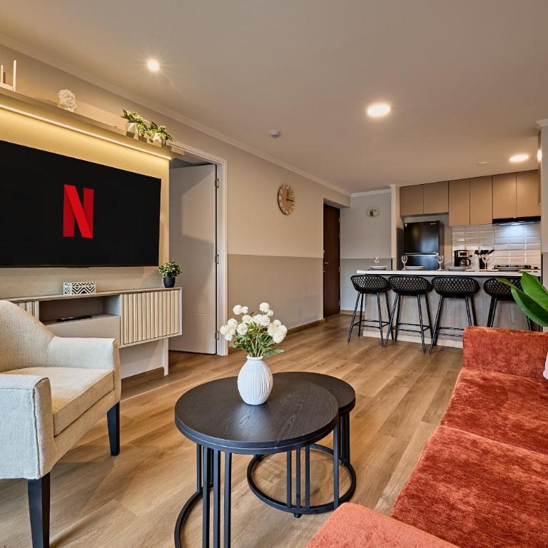 A estrenar, dpto comodo y con excelente ubicacion - Two-Bedroom Apartment - 6
