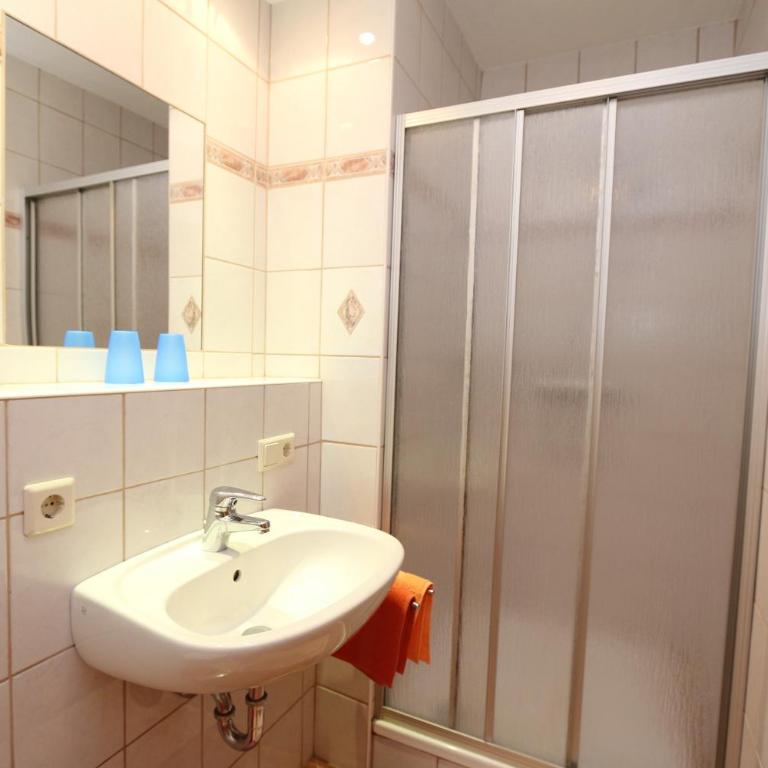 Frühstückspension Müllergut - Standard Double Room - 8
