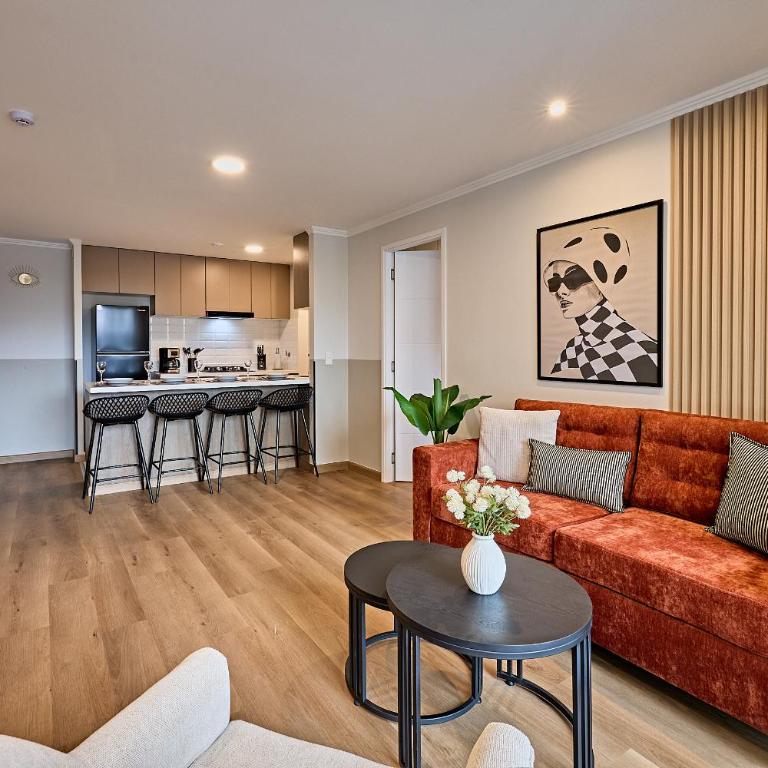 A estrenar, dpto comodo y con excelente ubicacion - Two-Bedroom Apartment - 8