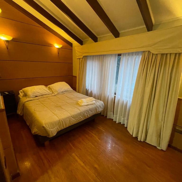 Hotel Peregrino Suites - Habitación Doble - 1