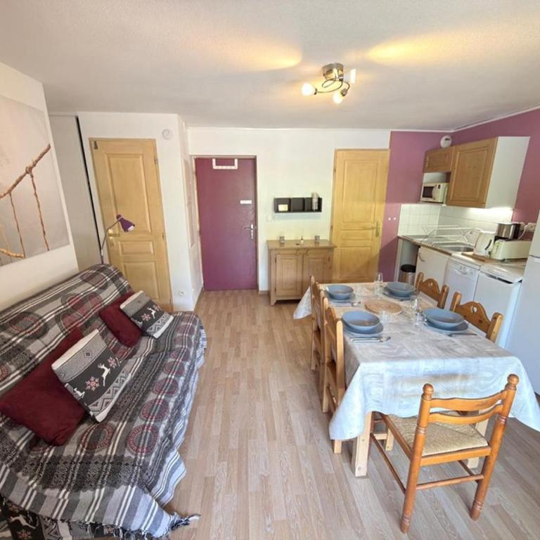 Appartement avec terrasse face aux pistes - 4 pers. - FR-1-266-323 - Apartamento - 1