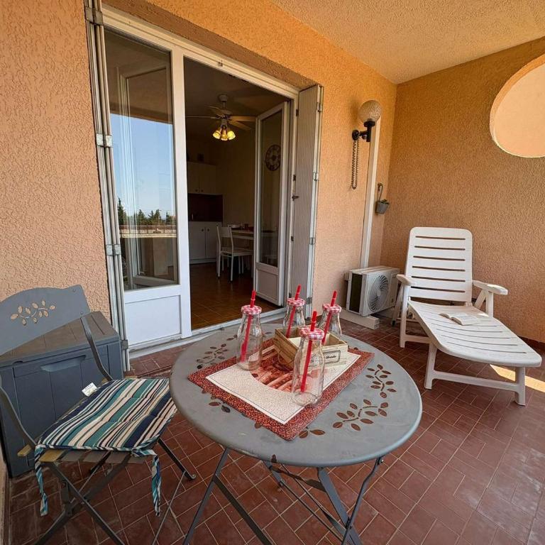 Studio avec clim et terrasse - 3 pers. - FR-1-845-42 - Appartement - 1