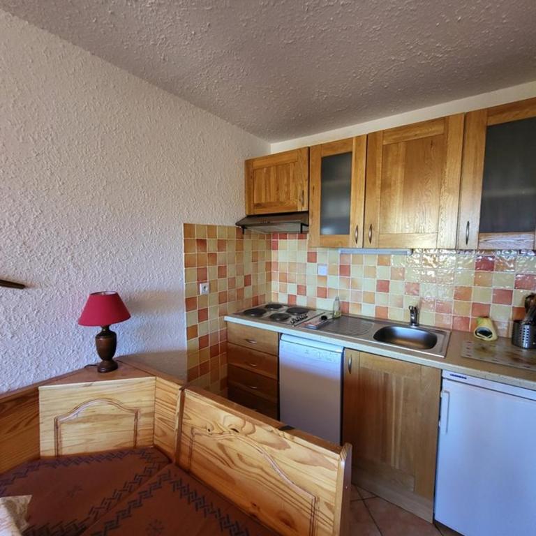 Appartement avec balcon - 4 pers. - FR-1-266-316 - Apartment - 7