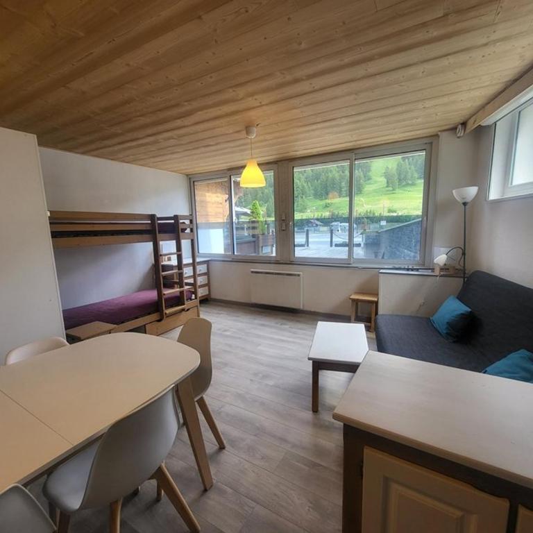 Studio face aux pistes, sud, rdc - 4 pers. - FR-1-266-317 - Monolocale - 5