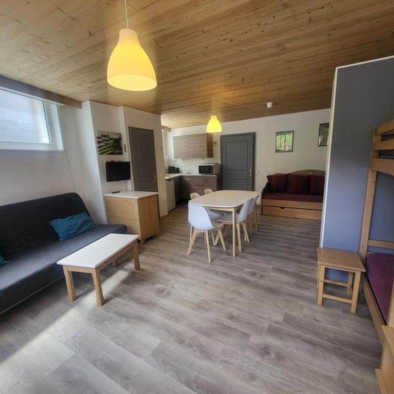 Studio face aux pistes, sud, rdc - 4 pers. - FR-1-266-317 - Monolocale - 6