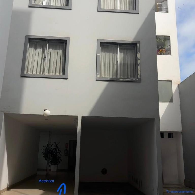 Hermoso Depa en el Corazon de Miraflores - Apartamento de 3 dormitorios con balcón - 34