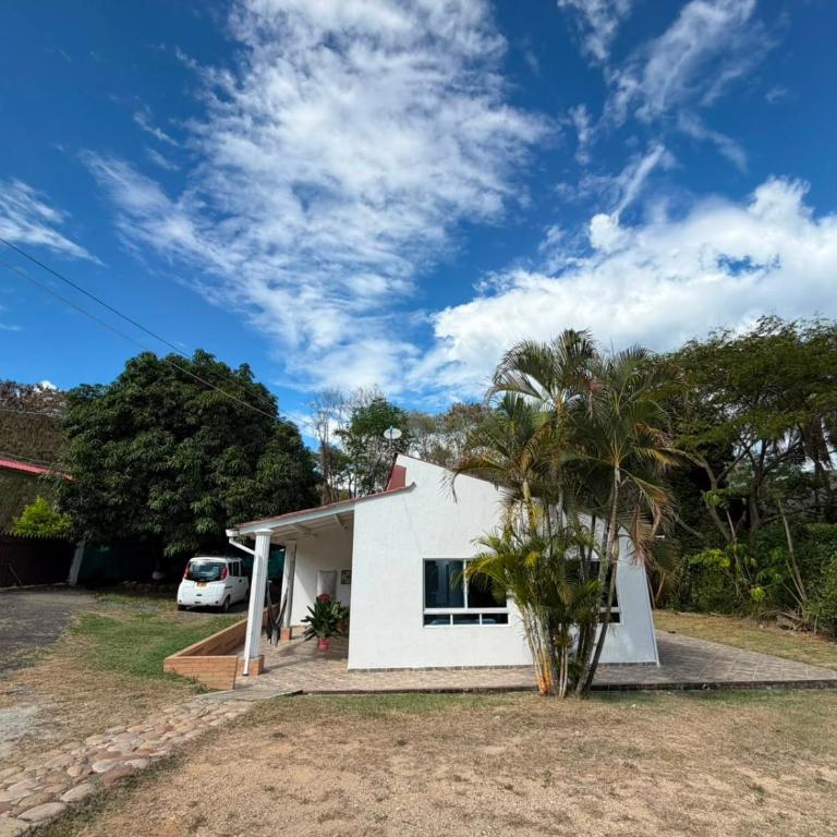 Finca El Balmoral - Casa de 4 dormitorios - 2