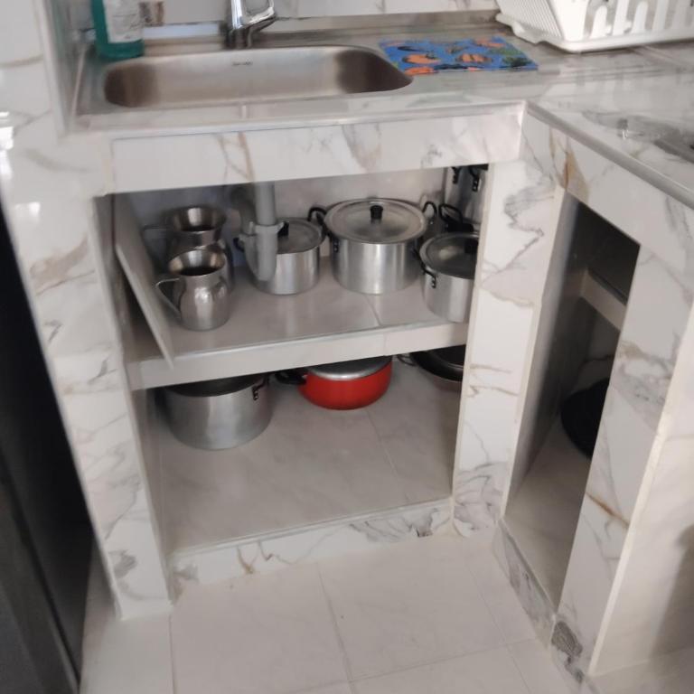 Apartamento Rodadero Con Piscinas y Cancha de Tennis - Two-Bedroom Apartment - 24