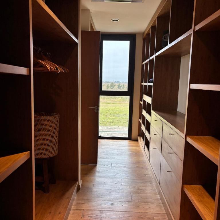 Cañuelas Campo Lindo Polo House - Five-Bedroom House - 12