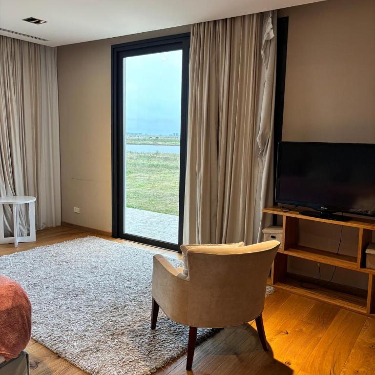 Cañuelas Campo Lindo Polo House - Five-Bedroom House - 42