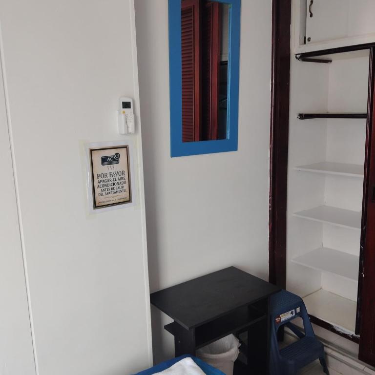 Apartamento Rodadero Con Piscinas y Cancha de Tennis - Two-Bedroom Apartment - 11