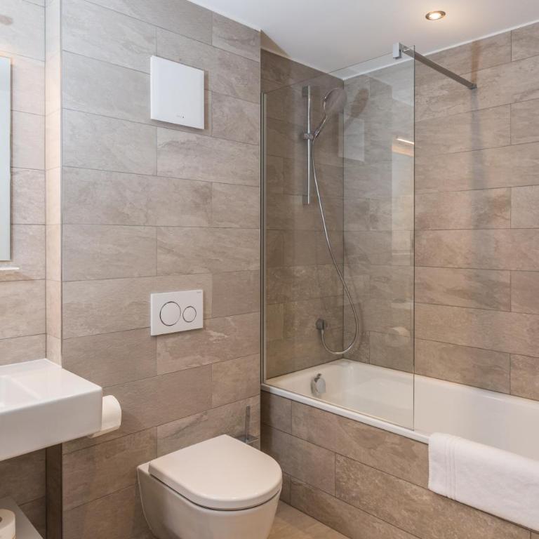 Chalet Les Rahâs by Mrs Miggins - Deluxe drei-Zimmer-Wohnung mit Jacuzzi - 13