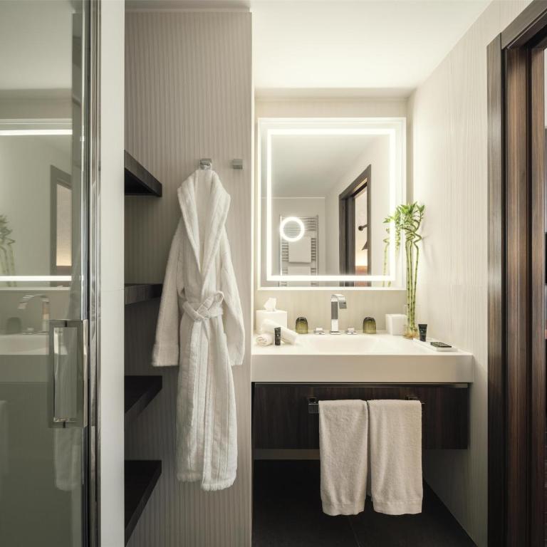 Hyatt Centric Milan Centrale - Camera King Deluxe - 7