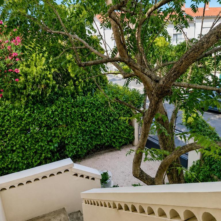 ESCALE - Grand T3 calme - Terrasse - Parking - Two-Bedroom Apartment - 7
