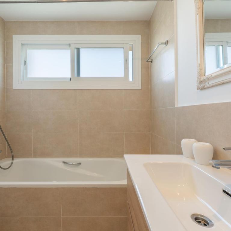Balcón del Puerto - Apartamento Deluxe de 2 dormitorios con vistas al mar - 12