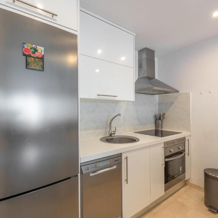 Balcón del Puerto - Apartamento Deluxe de 2 dormitorios con vistas al mar - 9