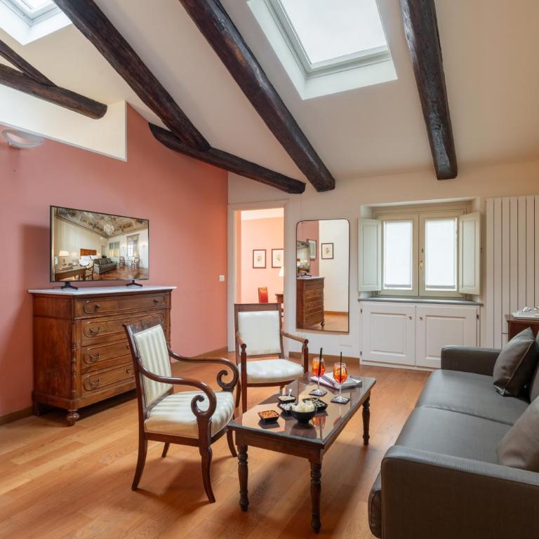 Hotel Roma e Rocca Cavour - Camera Quadrupla Comfort - 2