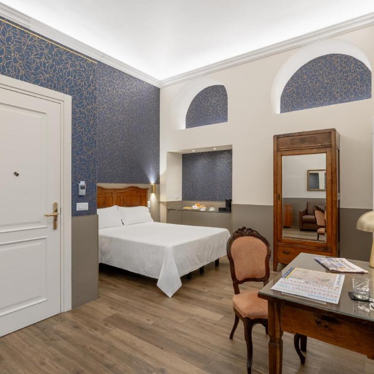 Hotel Roma e Rocca Cavour - Camera Matrimoniale Comfort - 4