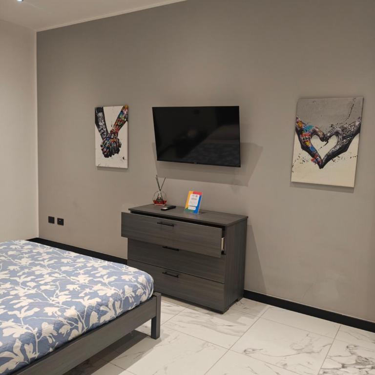 Escobar Home - One-Bedroom Apartment - 2