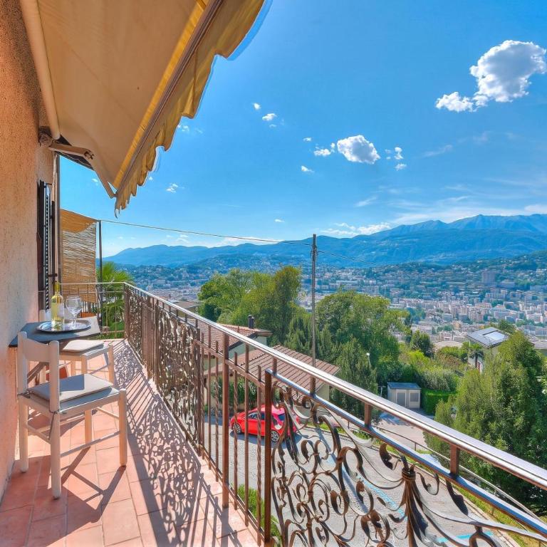 Casa Pontaccio With Terrace And View - Happy Rentals - Appartamento con Vista Montagna - 1