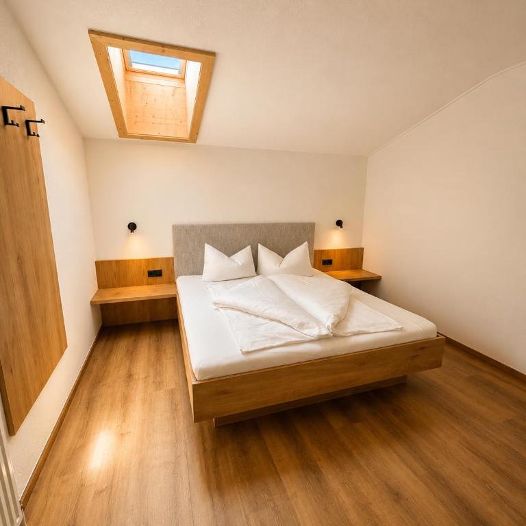 Gästehaus Europa - Familien-Apartment mit 2 Schlafzimmern - 2