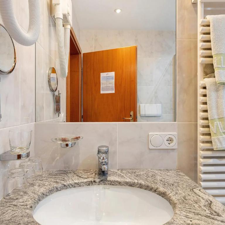 B&B Villa Pattis - Camera Quadrupla con Bagno Privato - 7