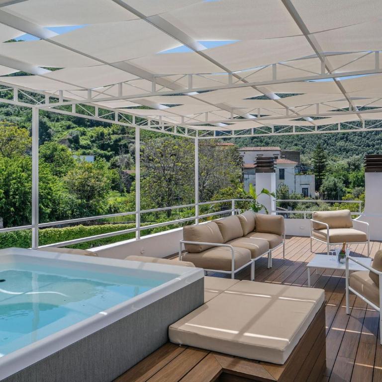 Luca's Home Naples - Sacro e Profano - Villa con Piscina Privata - 15