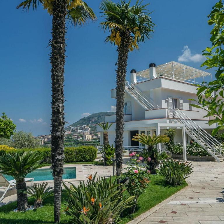 Luca's Home Naples - Sacro e Profano - Villa con Piscina Privata - 5