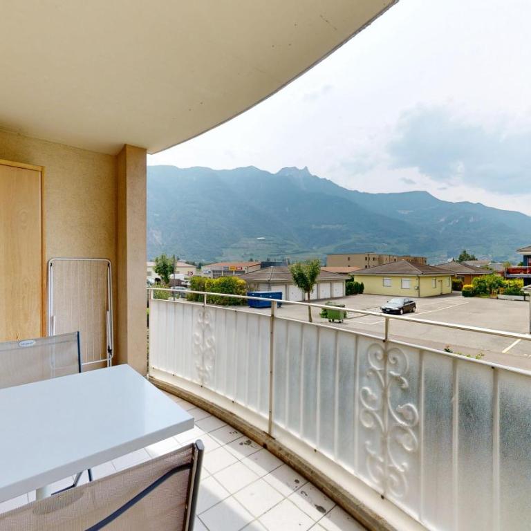 Bright studio in Saillon, a few steps from Les Bains - Studio - 13